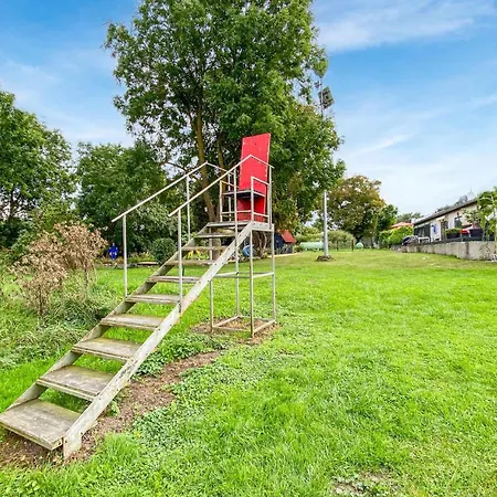 4 Bedroom Stunning In