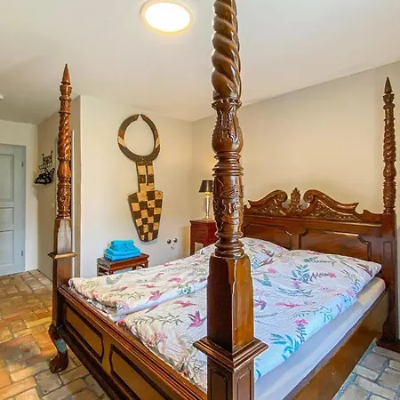 Casa vacanze 4 Bedroom Stunning In