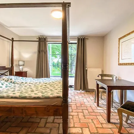 4 Bedroom Stunning In